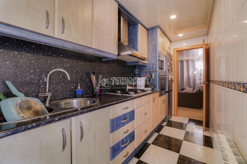 Foto 25251429-2c57-497a-8176-e3477640cd60. Appartamento in Sant Andreu-Gassó Vargas Ripollet