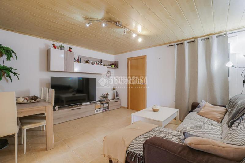 Foto 3b799d81-a43d-4bbc-bae3-432477f02f85. Appartamento in Sant Andreu-Gassó Vargas Ripollet