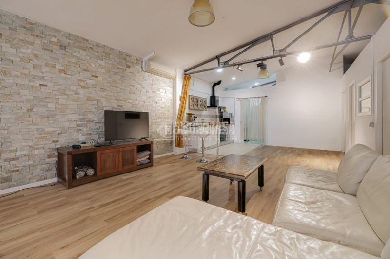 Foto f0c8c043-d8e2-4298-b68a-3451be0e1419. Local comercial amb calefacció a Sant miquel Granollers