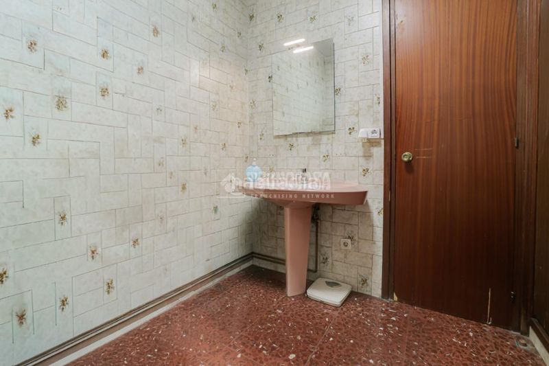 Foto 2e7988a0-26f5-4267-a84e-ff303797f811. Flat in Casc Antic Ripollet