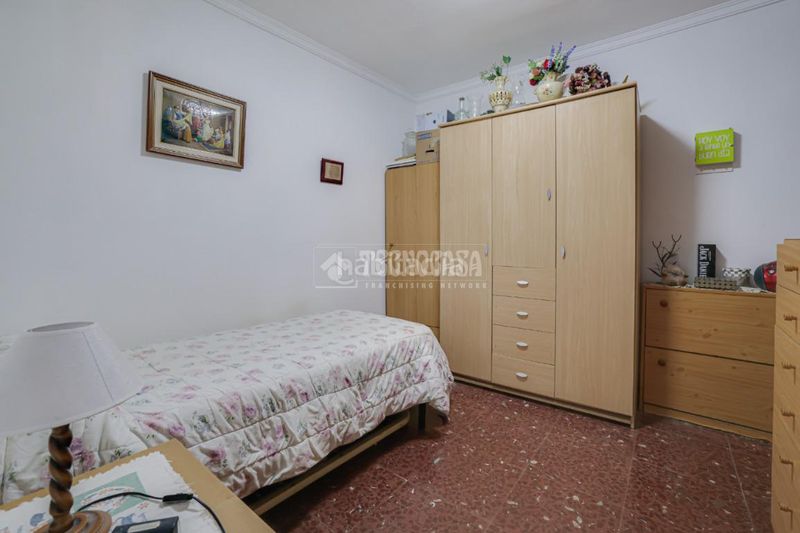 Foto 3152f00c-ddeb-4ca4-99f5-0da0b58bf450. Flat in Casc Antic Ripollet