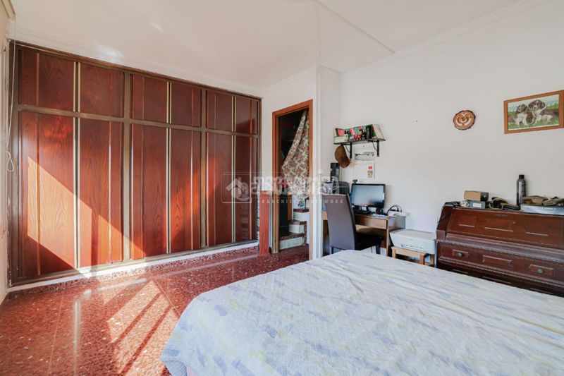 Foto b621e357-f364-42b1-bb36-6813964ccd12. Flat in Casc Antic Ripollet