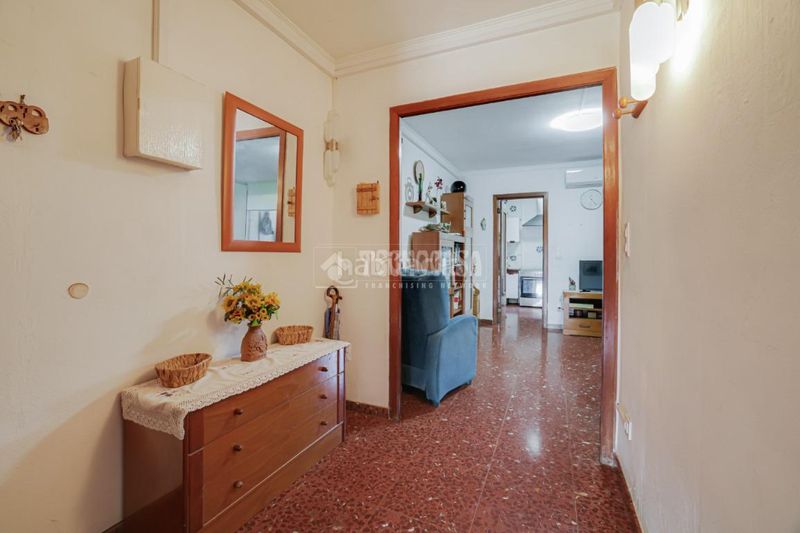Foto b96588d6-0ad0-4fe9-ad96-5763d1e7c2e1. Flat in Casc Antic Ripollet