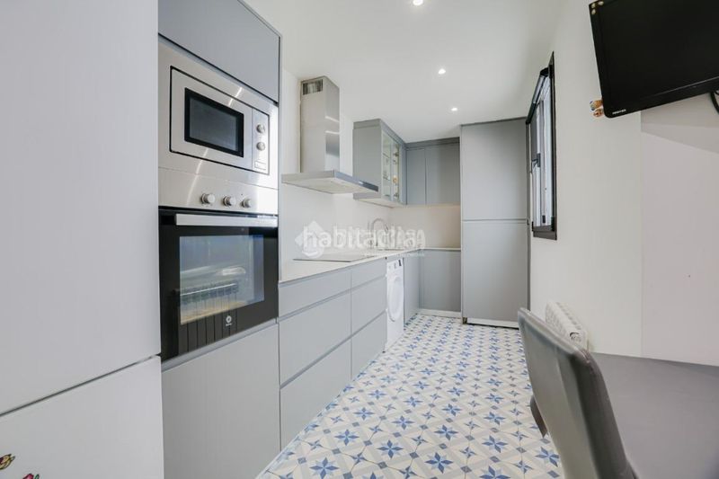 Foto 9953c6f3-1cb7-4948-b265-36754c03ba4d. Flat with heating parking pool in Casc Antic Ripollet