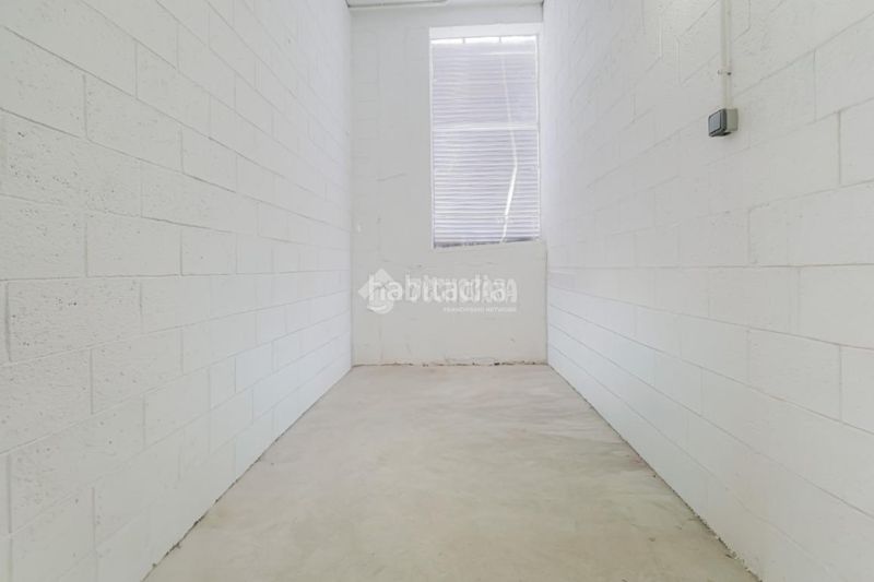 Foto b36cac74-5f1c-46a9-a872-d924381a2cd4. Flat with heating parking pool in Casc Antic Ripollet