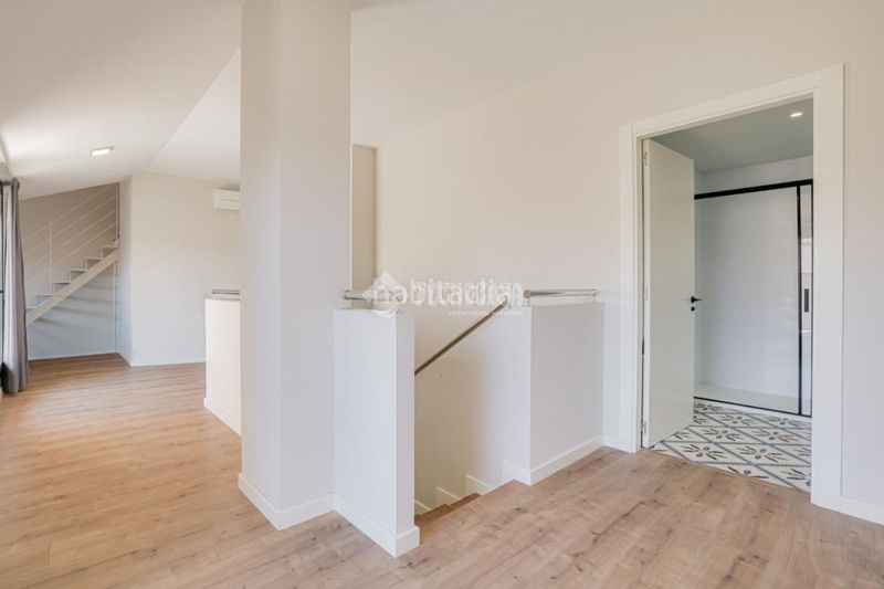 Foto c2a7122b-8cea-4d49-b576-519e751fbb79. Flat with heating parking pool in Casc Antic Ripollet