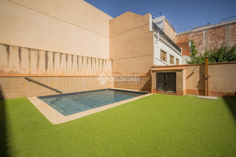 Foto f58cb7b6-e049-4ec5-ab1f-3da479bbab19. Flat with heating parking pool in Casc Antic Ripollet
