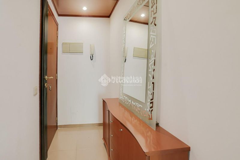 Foto 6e0d116a-3369-41c2-b112-b81f1371e566. Flat with heating parking in Can Clos-Pinetons Ripollet