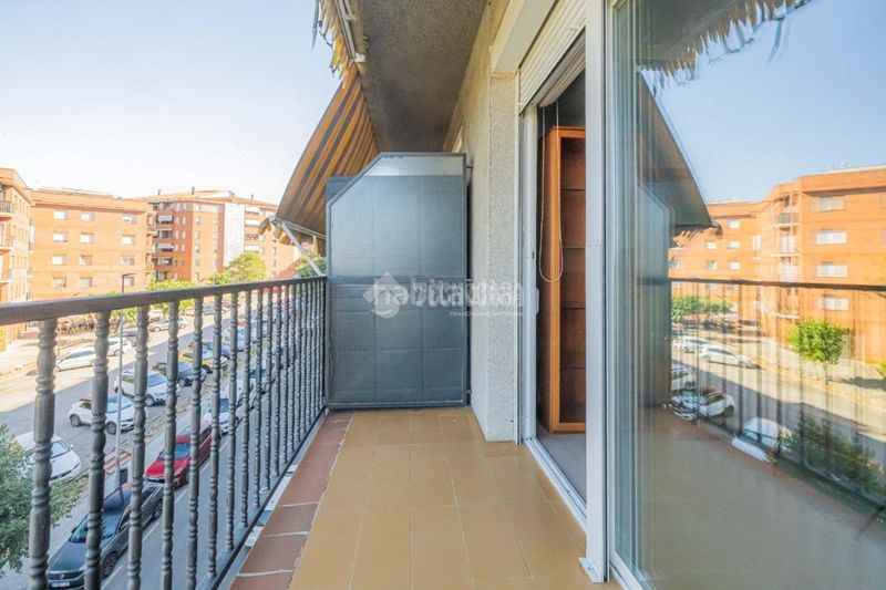 Foto afa80fa4-ccbd-4081-b490-5dd69c55c247. Flat with heating parking in Can Clos-Pinetons Ripollet