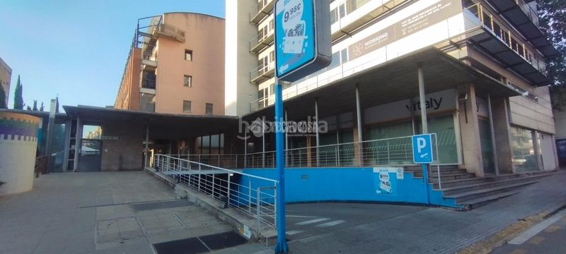 Foto 4835c25f-35db-49ff-8c75-dcab0420be83. Aparcament cotxe a Centre Granollers