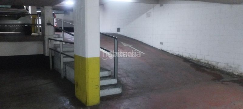 Foto cff0f559-c3a4-4793-9415-8f75a1eb183d. Aparcament cotxe a Centre Granollers