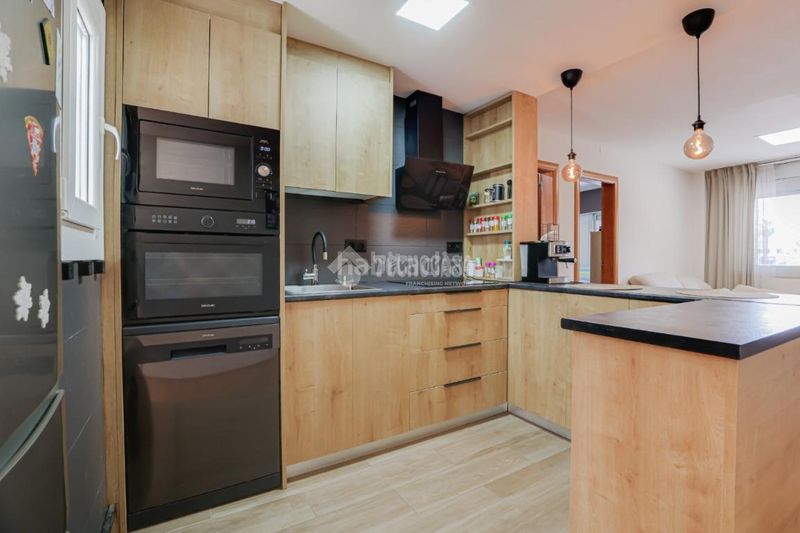 Foto 4b070ccd-987c-41bd-980b-d5c8e1792a0b. Piso  en venta en Ajuntament-Maragall Ripollet
