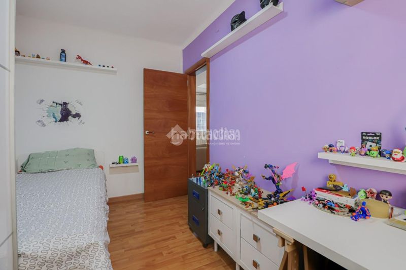 Foto 9f65bfea-ed83-4cd6-aacd-a52e385fdcda. Piso  en venta en Ajuntament-Maragall Ripollet