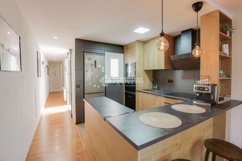 Foto aa83c6d9-3080-4976-923c-627a8c5dcbbb. Piso  en venta en Ajuntament-Maragall Ripollet