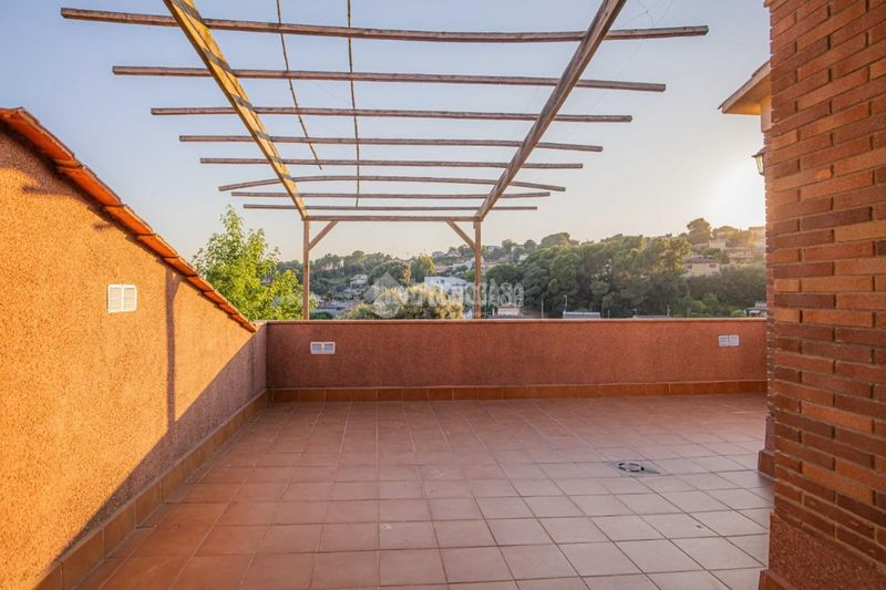 Foto 1d05d0d5-3033-40aa-99d0-2976677860be. Casa  en venta en Cànoves i Samalús