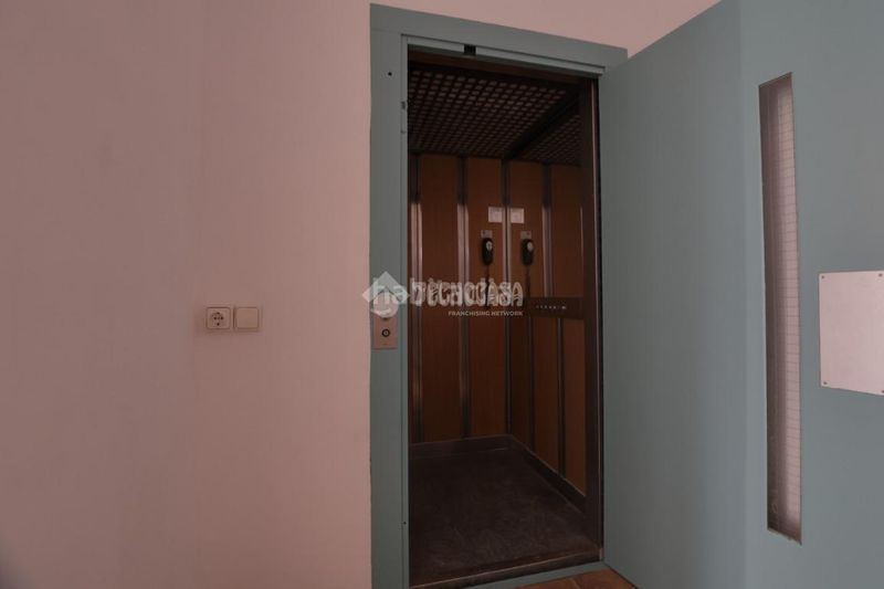 Foto 5c99b737-6d6b-4393-9161-5c119a6274f5. Casa  en venta en Cànoves i Samalús