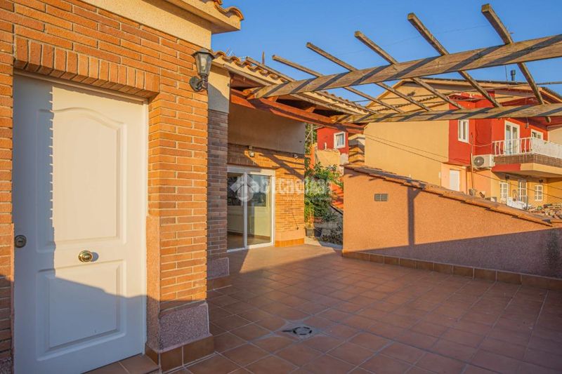 Foto fbe20d62-24ac-4c57-9069-fecabaafea13. Casa  en venta en Cànoves i Samalús