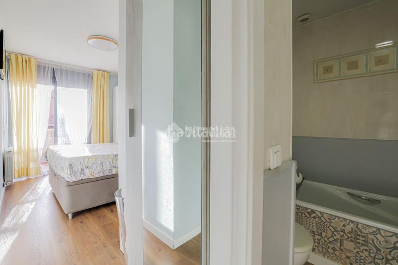 Foto fa8e9c38-cc09-406c-9f2b-f1e4ab6eba2f. Pis amb calefacció aparcament a Can Clos-Pinetons Ripollet
