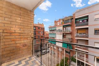 Flat  N/a. Piso en venta en cornellà de llobregat
