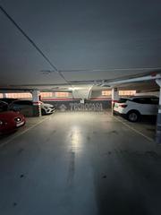 Parking coche en Les Planes. Boxplaza de garaje en venta en sant joan despí