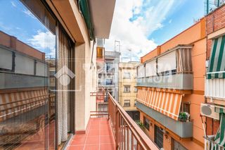 Pis  Carrer del marquès de monistrol. Piso en venta en sant joan despí