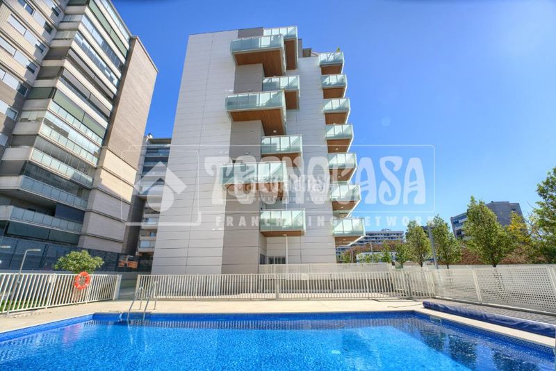 Foto 4f0bb41e-5f09-4712-9dca-f2bef471ee0a. Pis amb calefacció aparcament a Torreblanca Sant Joan Despí