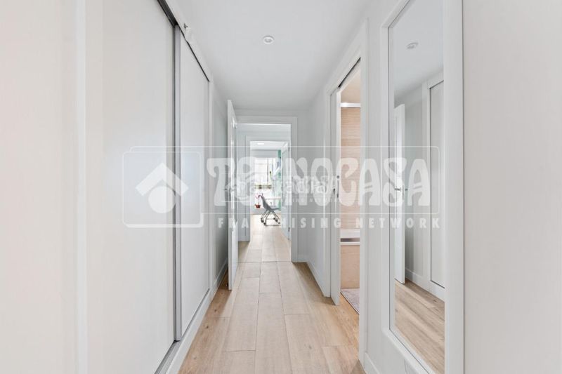 Foto 5d0f60e1-397c-43dc-96b0-24d2cb311f5f. Pis amb calefacció aparcament a Torreblanca Sant Joan Despí