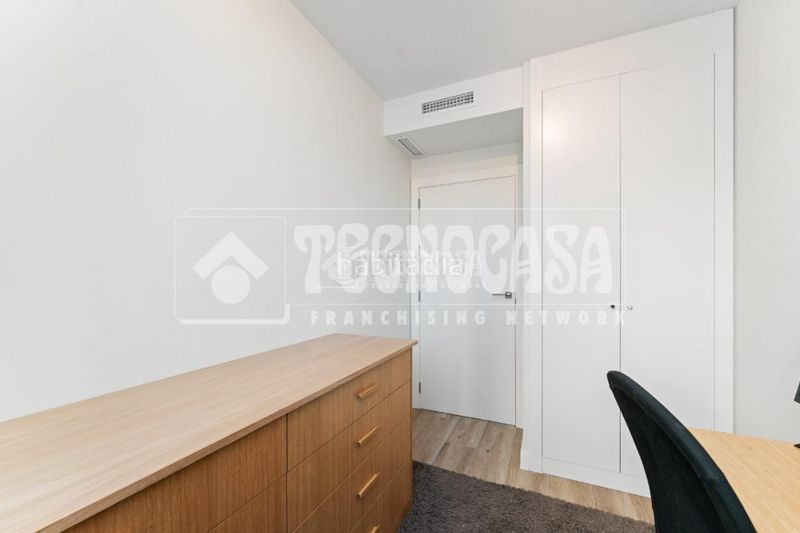 Foto d0064f5d-37ba-41ec-8b53-e02cd83ff897. Pis amb calefacció aparcament a Torreblanca Sant Joan Despí