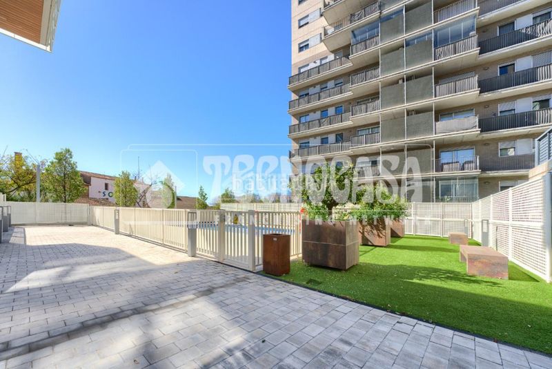 Foto fe4ce813-e18e-4667-be94-2e3c68125e40. Pis amb calefacció aparcament a Torreblanca Sant Joan Despí