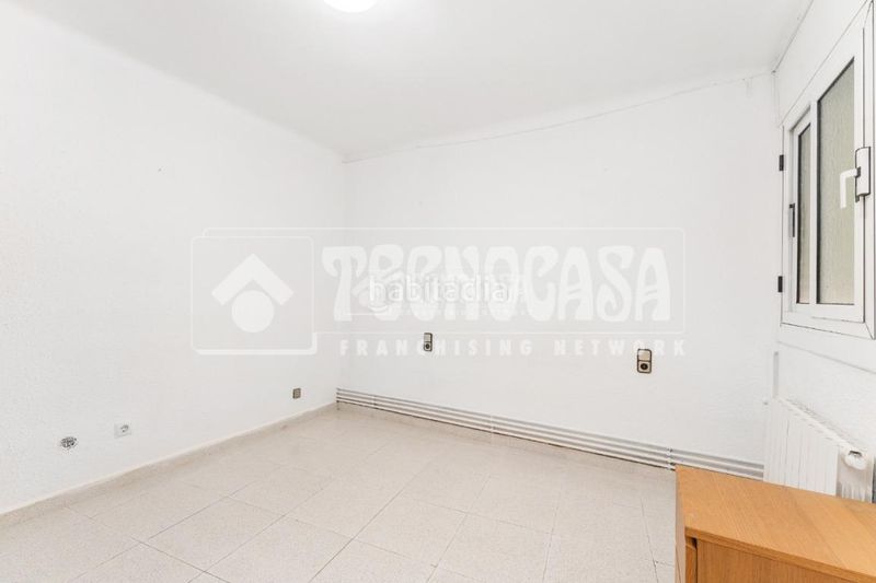Foto a6885ba8-2e0e-46ca-8d02-3281d456904c. Pis amb calefacció a El Pedró Cornellà de Llobregat