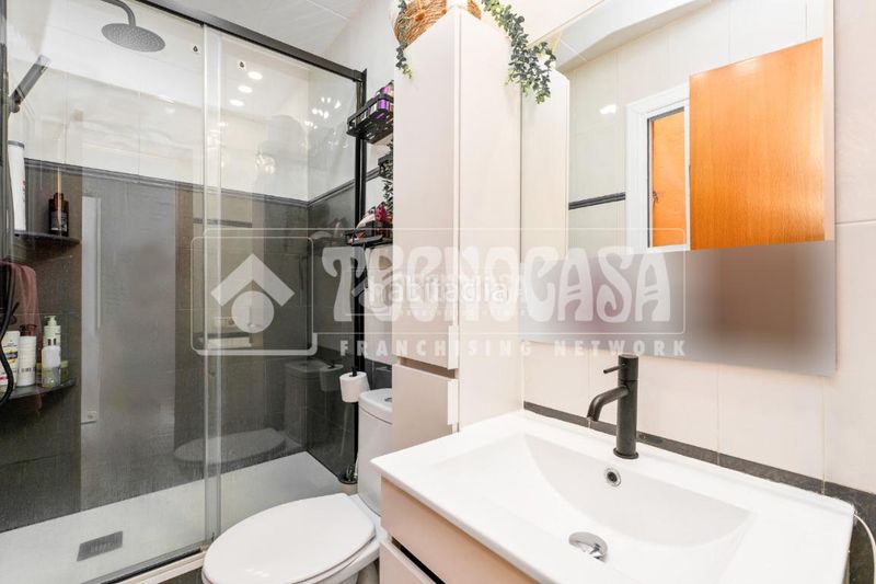 Foto c3ca59c1-8bbd-407c-b9c2-1381f39528c5. Piso  en venta en Les Planes Sant Joan Despí