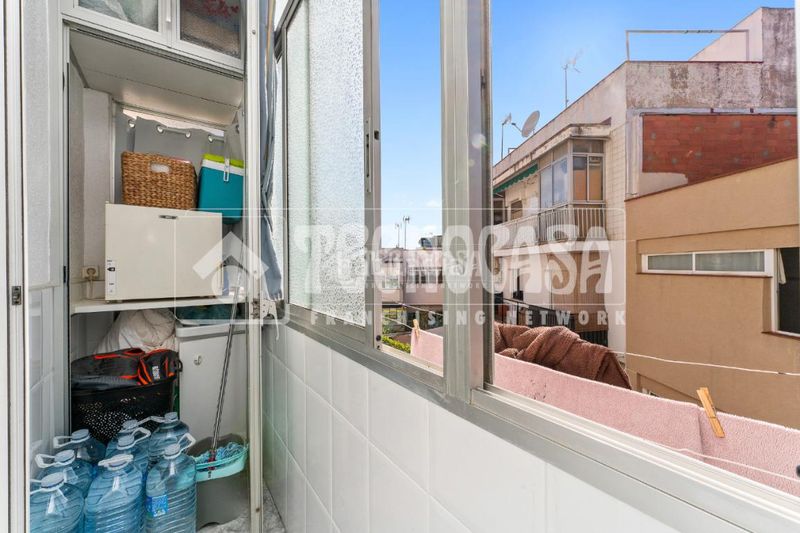 Foto df5e71b1-ff92-4799-92e1-c846e8d31d44. Piso  en venta en Les Planes Sant Joan Despí