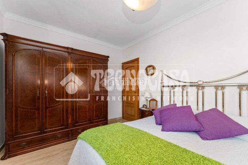 Foto bed84dd2-9021-46a9-843c-f15612a7a910. Pis amb aparcament a El Pedró Cornellà de Llobregat