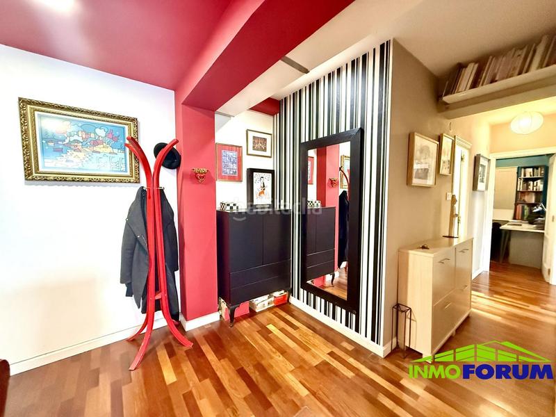 Foto 02df354d-cef8-4efd-a6cd-238dd89cda74. Piso en Cuatro Caminos - Plaza de la Cubela Coruña (A)