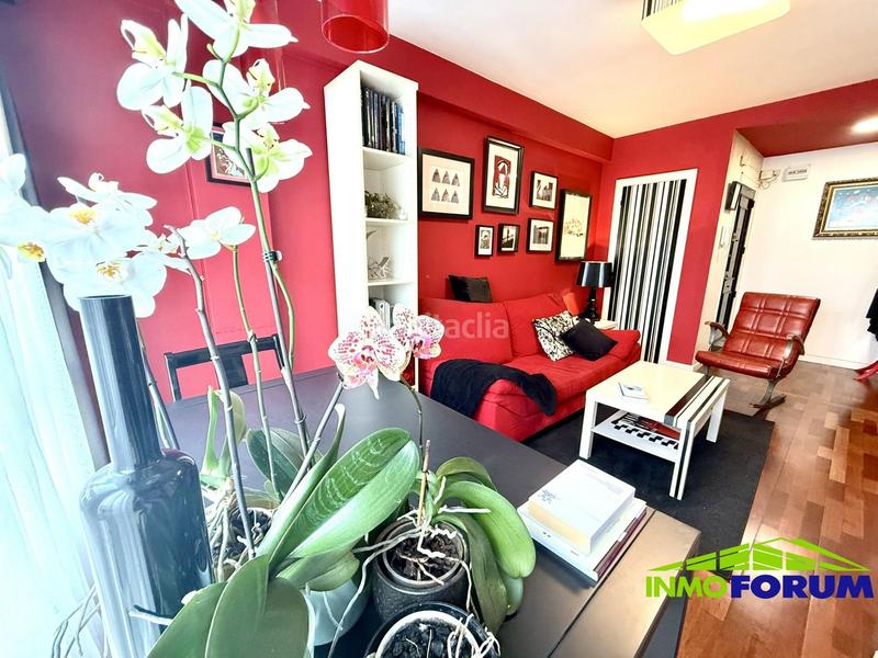 Foto 081ed749-58b0-4d3e-94be-15a91c3c4250. Piso en Cuatro Caminos - Plaza de la Cubela Coruña (A)