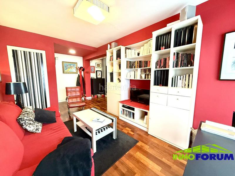 Foto 418ff9df-3ee9-4422-a110-42df5f1b502b. Piso en Cuatro Caminos - Plaza de la Cubela Coruña (A)