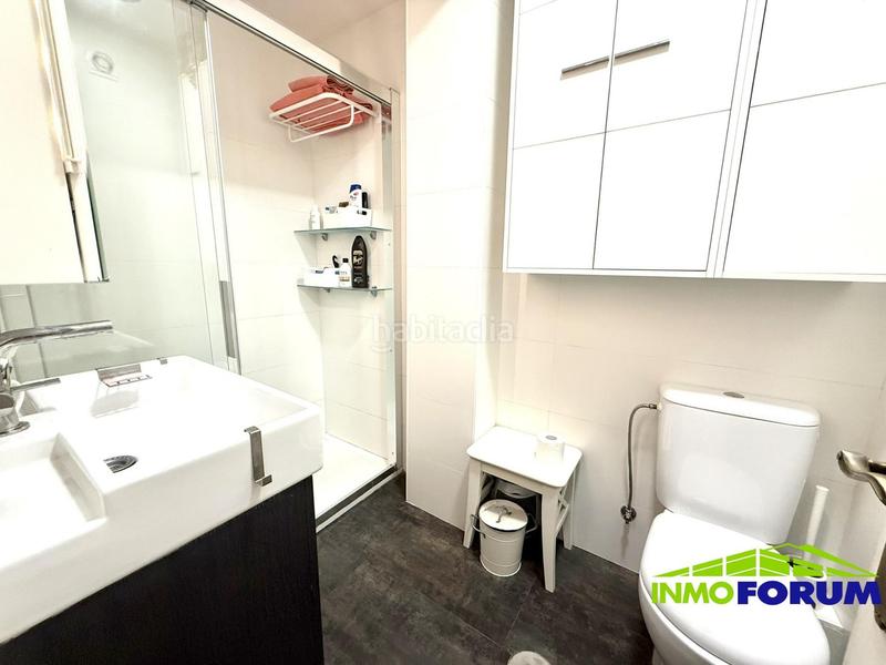 Foto 442f0947-66a7-4fd4-840d-f0d90c37283d. Piso en Cuatro Caminos - Plaza de la Cubela Coruña (A)