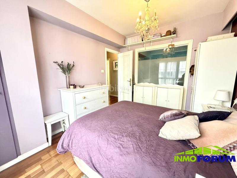 Foto 67d46ddd-f421-42b6-b180-80685ee7786b. Piso en Cuatro Caminos - Plaza de la Cubela Coruña (A)