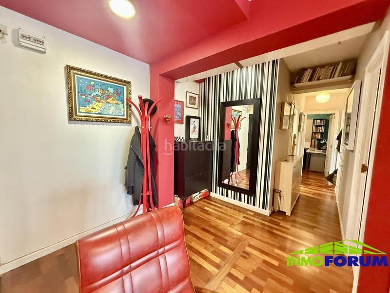 Foto 916d398a-e02a-4dec-8157-8300eb3bc0ca. Piso en Cuatro Caminos - Plaza de la Cubela Coruña (A)