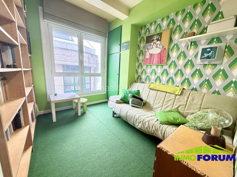 Foto df3caa69-93b7-40b8-94f2-789a5ebb30d3. Piso en Cuatro Caminos - Plaza de la Cubela Coruña (A)