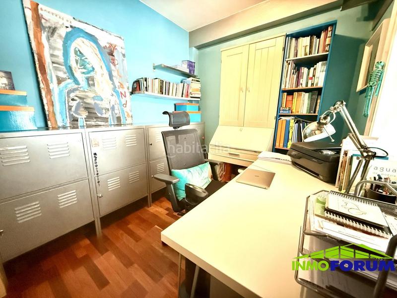 Foto e824221c-1229-4f38-9828-f77bce668bd2. Piso en Cuatro Caminos - Plaza de la Cubela Coruña (A)