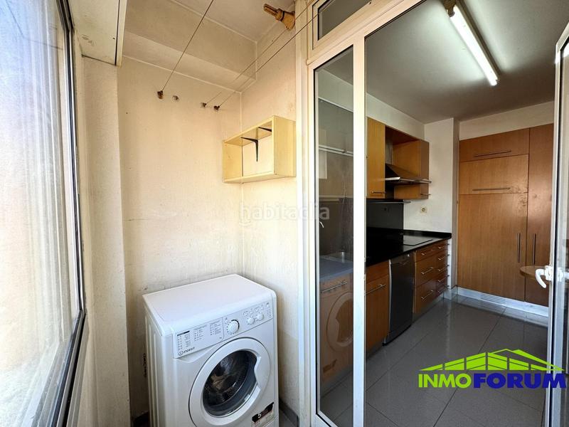 Foto d13a83d5-b928-44cd-bd7e-80e792195f4d. Appartamento con riscaldamento in Los Castros - Castrillón Coruña (A)