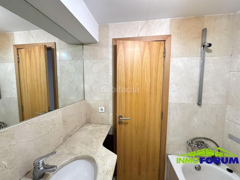Foto e702991b-c5f4-4bed-8282-d93aae3100ea. Appartamento con riscaldamento in Los Castros - Castrillón Coruña (A)