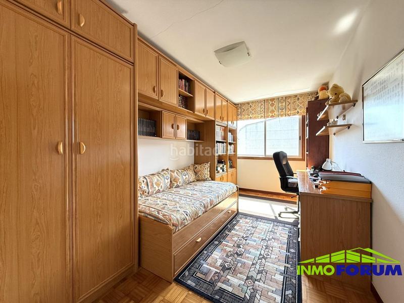 Foto 69d6bbeb-da12-4898-80d3-824ef0083546. Piso vistas al mar, garaje y trastero, soleado y amplio en Coruña (A)