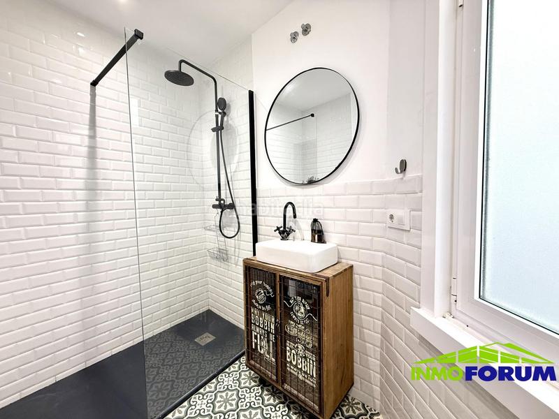 Foto 064f740d-c549-441f-a4d4-9dc3927fc5d9. Appartement dans Ciudad Vieja Coruña (A)