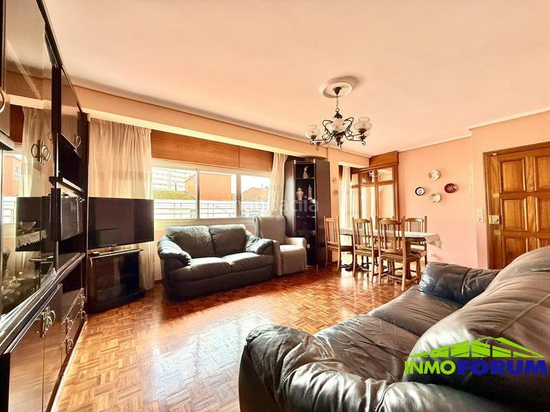 Foto 1265a182-2b46-47f3-81dd-ee2c97ddf76a. Appartamento con riscaldamento in Los Castros - Castrillón Coruña (A)