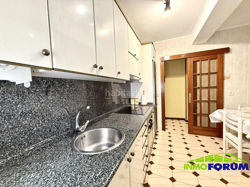 Foto 23ef9645-9bce-4ba2-a7ff-df15ca7f7353. Appartamento con riscaldamento in Los Castros - Castrillón Coruña (A)