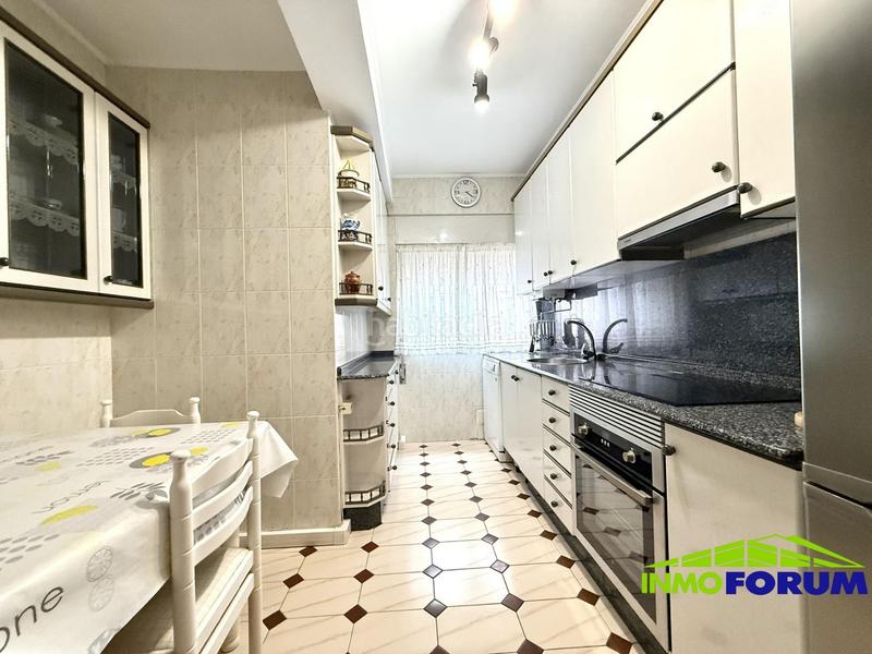 Foto e9986777-1627-4425-b698-37f3d701f7d1. Appartamento con riscaldamento in Los Castros - Castrillón Coruña (A)