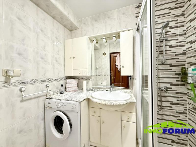 Foto 434e08ad-fa21-4c37-b049-824bb29eeaf5. Pis amb calefacció a Los Castros - Castrillón Coruña (A)