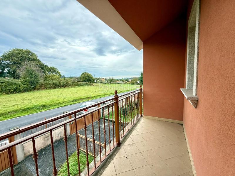 Foto 0cf2f093-31dc-4d73-9ec6-ac57a3d42fe3. Casa amb aparcament a Bergondo